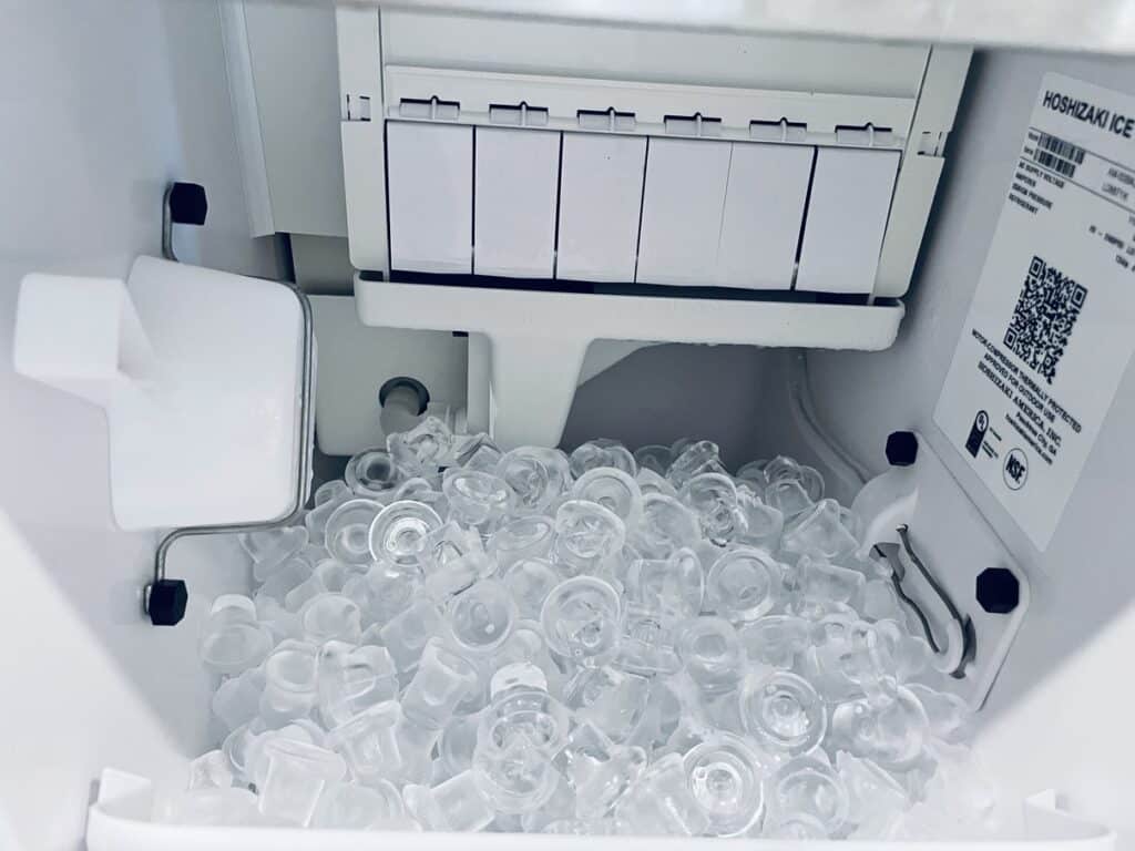 Ice machine cleaning